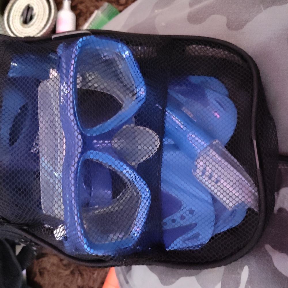 Speedo juniors s/m reef scout mask snorkel fin set up